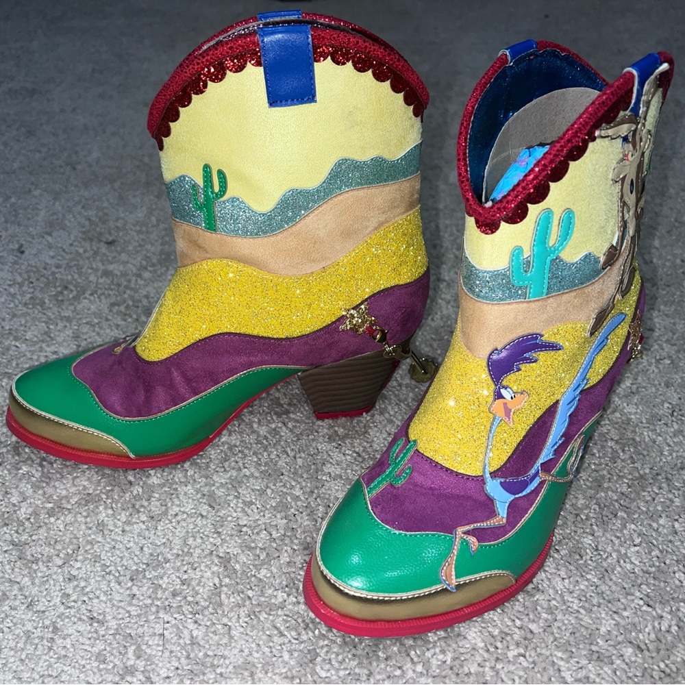 Irregular Choice ‘Beep Beep’ Looney Tunes western boots